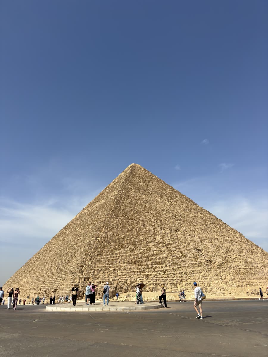 Oakley — Giza — behind the scenes, 5 of 10