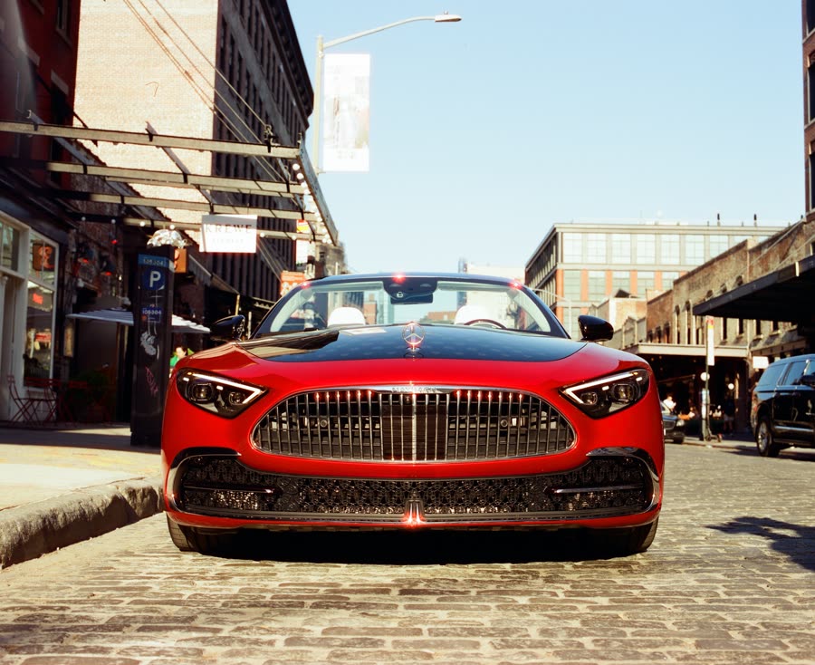 Mercedes-Maybach — NYC — still, 1 of 5